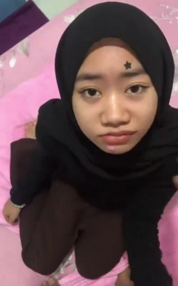 HIJAB Pelajar Cantik Polos Pacaran Ngewe