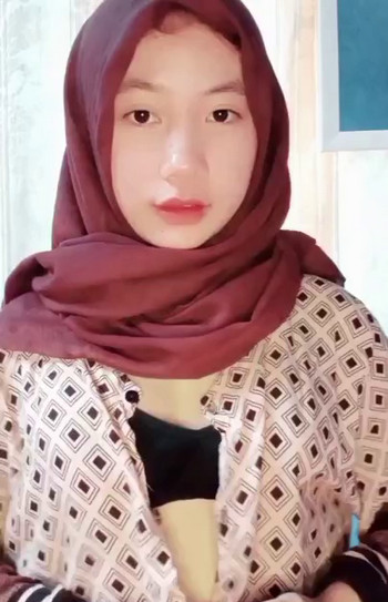 HIJAB Pelajar Hobinya Ngocok